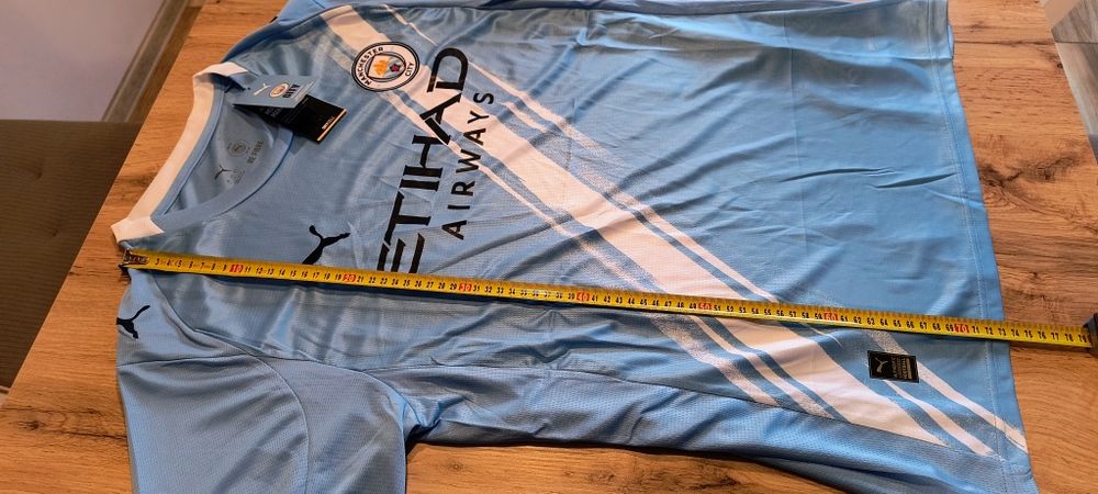 Sprzedam nową koszulkę Manchester City