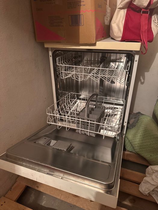 Máquina de lavar louça