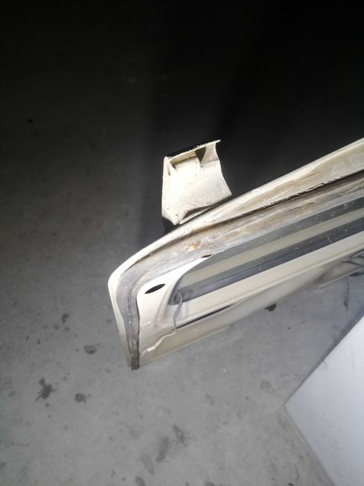 Porta da mala Renault 4 L completa