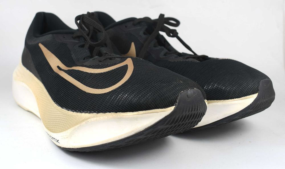 Używane Nike Zoom Fly 5 Dm8968  roz. 49,5