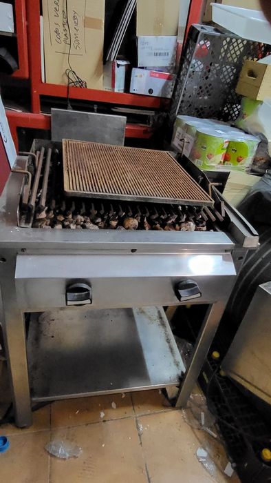 Grelhador a Gás de Pedra