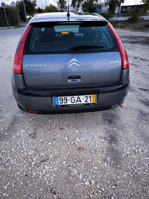Citroen C4 1.6 HDI 90CV foto 3