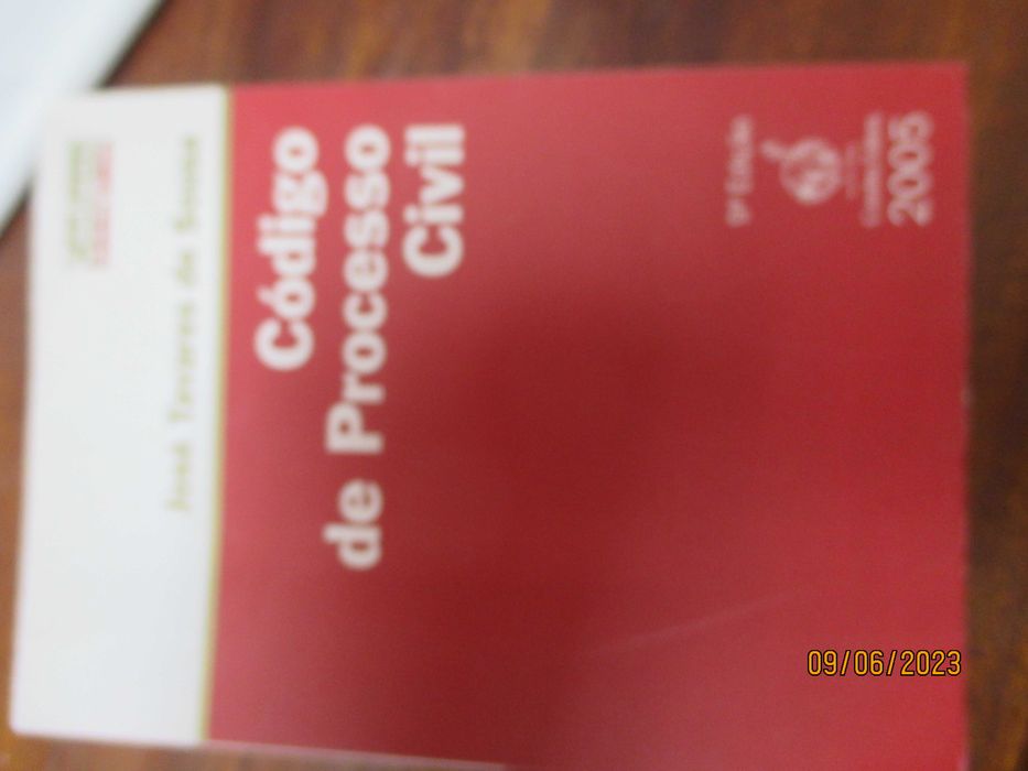 4 livros sobre legislação