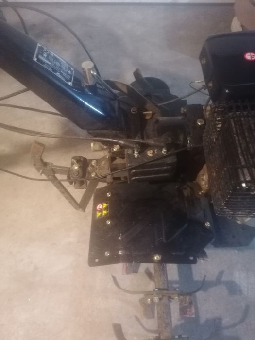 Moto Enxada com motor a gasolina