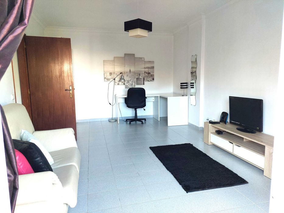 Apartamento T1 em Faro