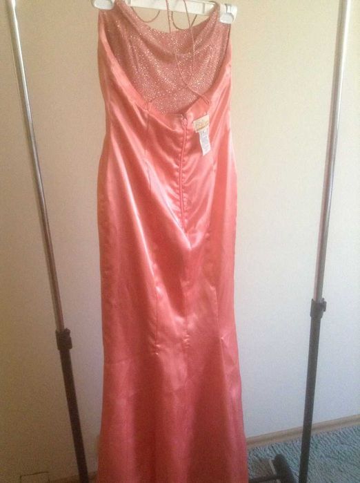 Suknia długa okolicznościowa na szelkach rozm 4/S.