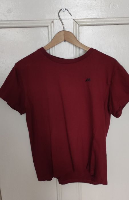 T-shirt męski czerwony rozmiar S używany