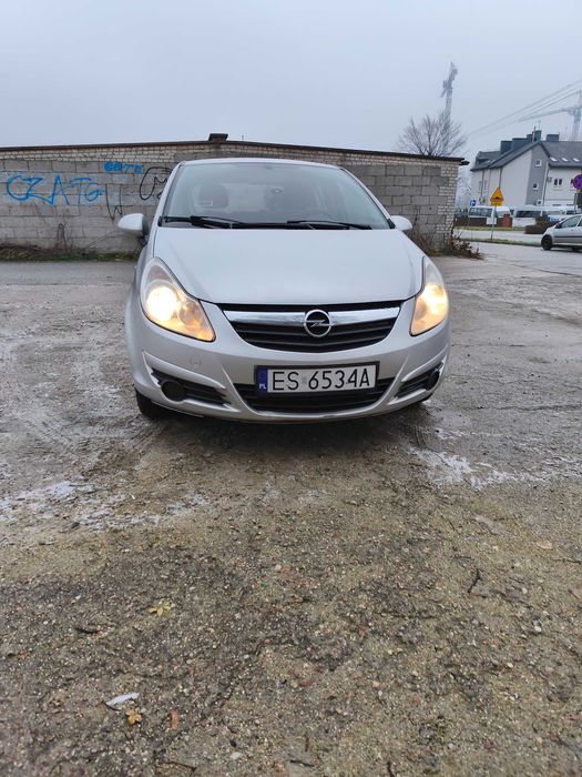 Opel Corsa D 1.3 CDTI 2009 ważne opłaty