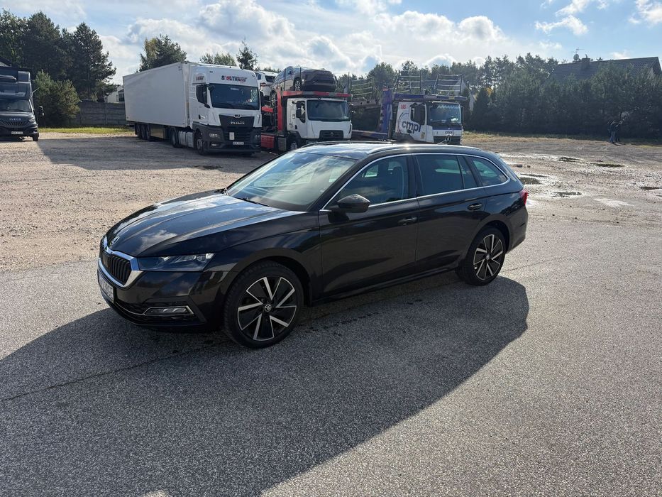 Skoda Octavia Skoda octavia 2,0 dsg panorama elektryczna Klapa aktywny tempomat