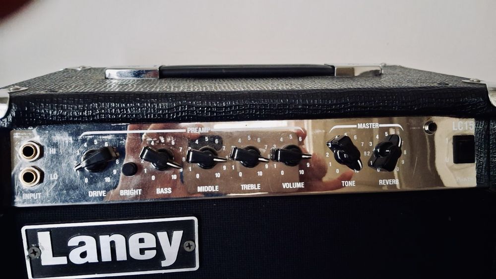 Laney LC-15 лампа + динімак Fender 12