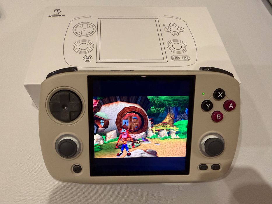 Consola retro Anbernic RG Cube XX