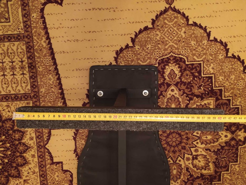 Спортивная прямая скамья для силовых упражнений