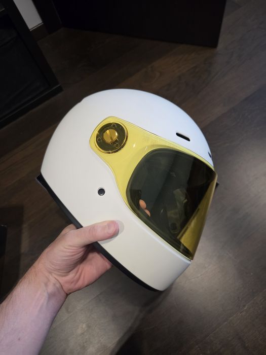 Kask John Doe one frozen white - raz użyty.