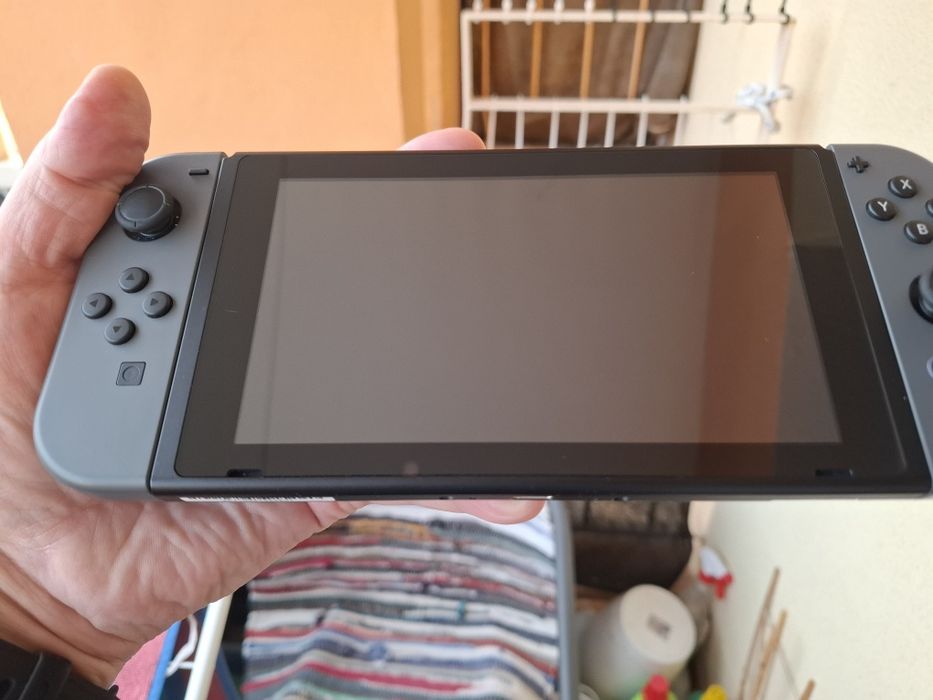 Sprzedam Nintendo Switch
