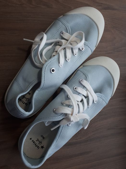 Кеди для дівчини