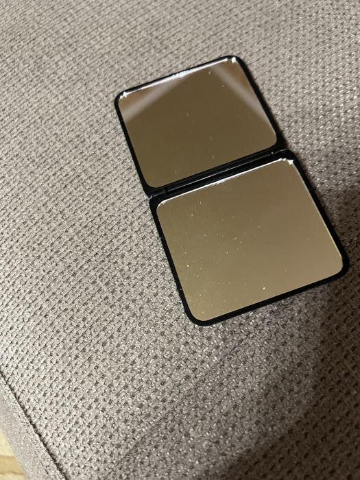 Компактное зеркало