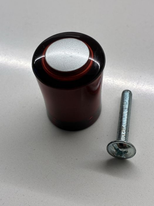 Puxadores bordeaux/cromado