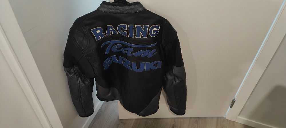 Vendo casaco em pele Suzuki