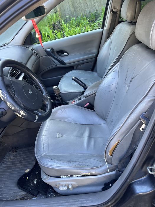 Renault Laguna 1.9 DCI Ano 2001