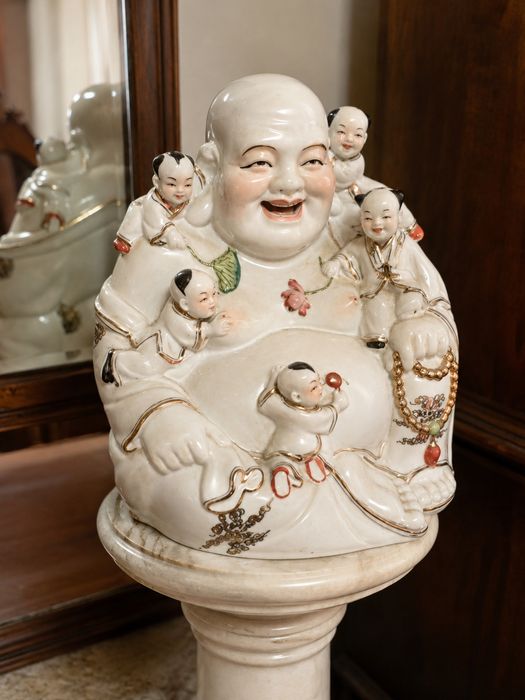 Buda em porcelana
