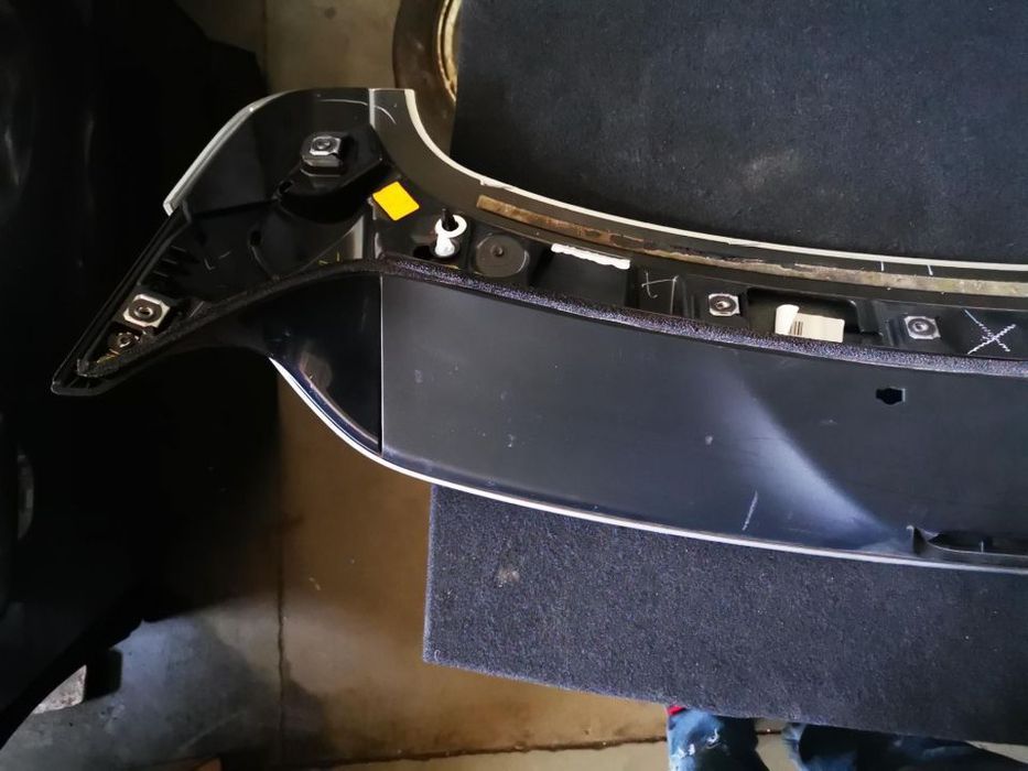 NISSAN QASHQAI J11 AILERON / SPOILER TRASEIRO Z050