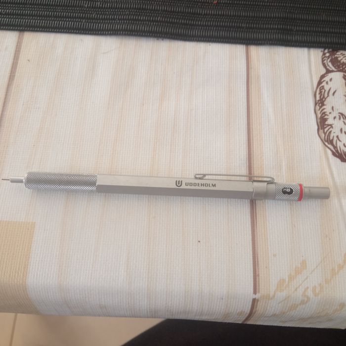 Ołówek automatyczny Rotring HB 2B 4h 2h H f