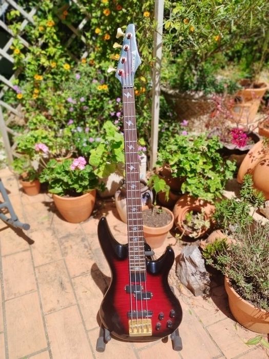SAMICK YB639 Electric Bass Guitar / Guitarra Baixo