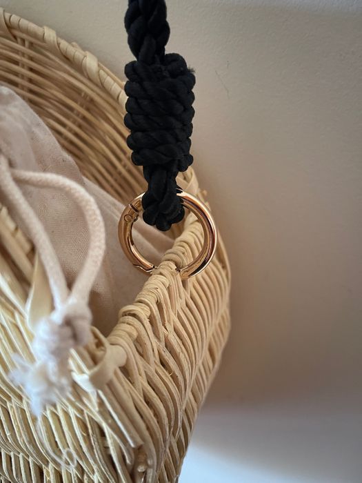 Bolsa de ráfia de Mango