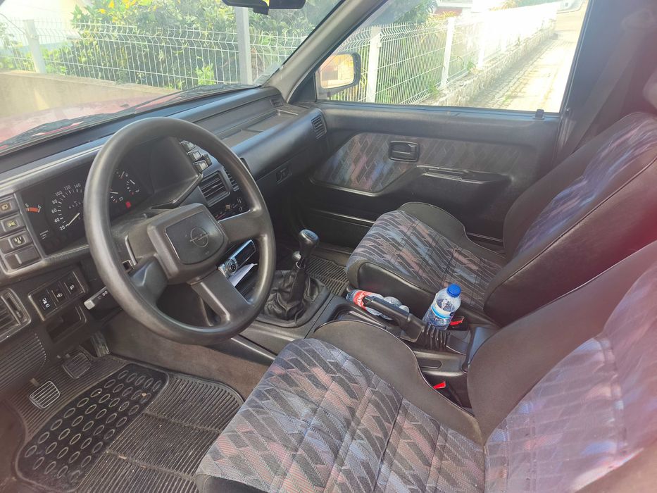 Opel Frontera A 2.8 Tdi sport — photo 4