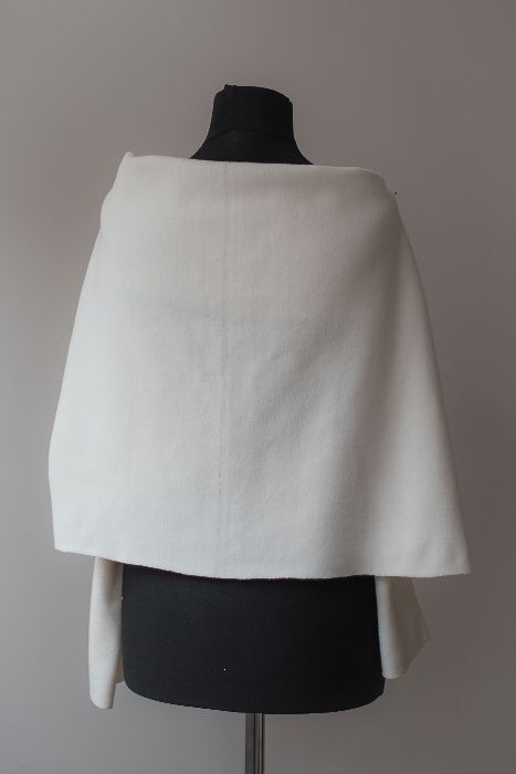 Etola doślubu, ciepła etola z rękawami, bolerko ślubne