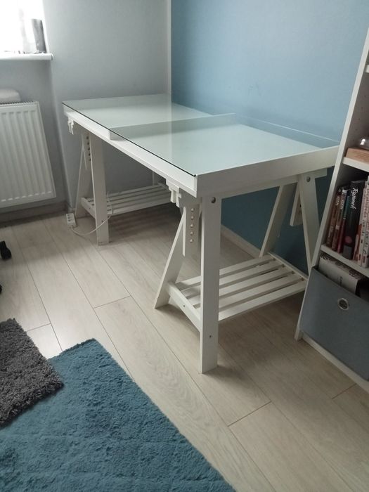 Sprzedam biurko ikea