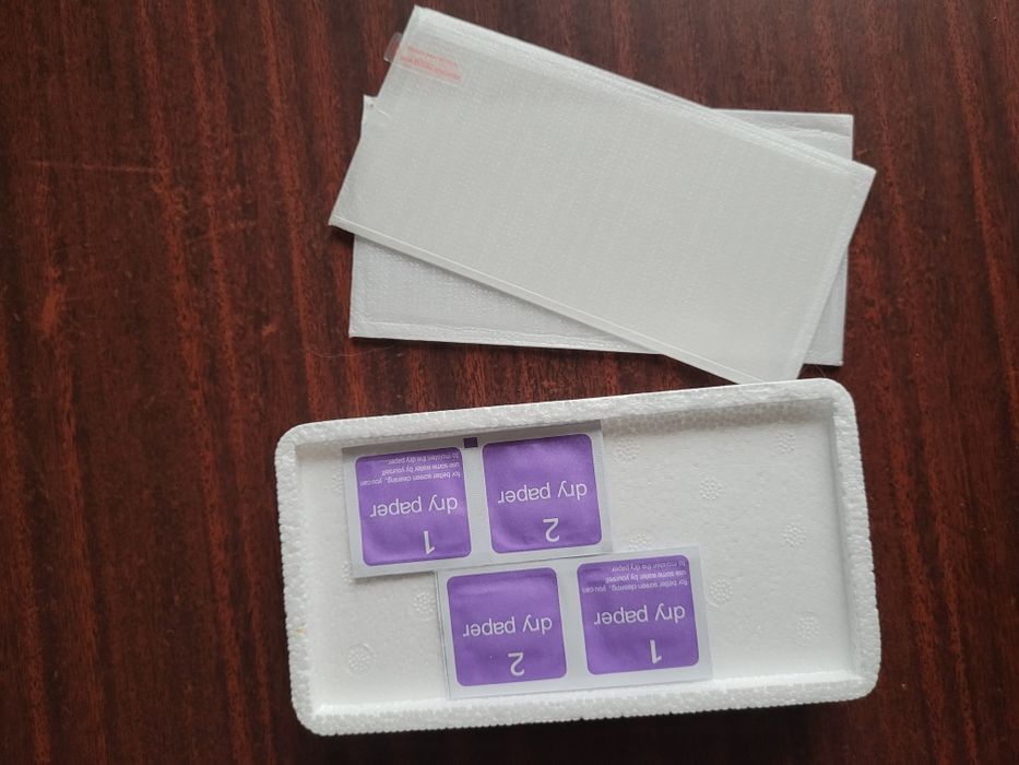 Захисне скло на Samsung s24ultra нове 2шт