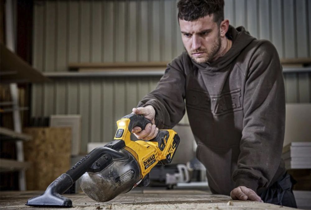 Пилосос акумуляторний DeWALT DCV501LN девальт нові