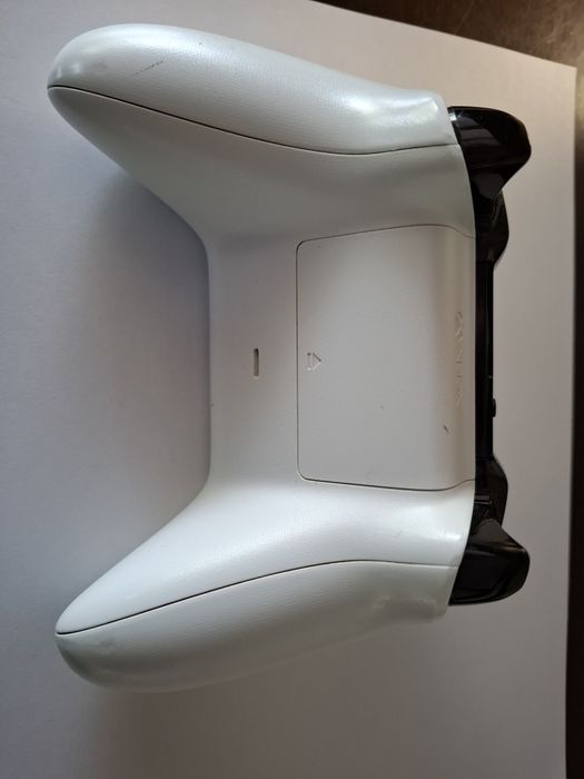 Pad xbox one s/x series Pc model 1708 z wadą