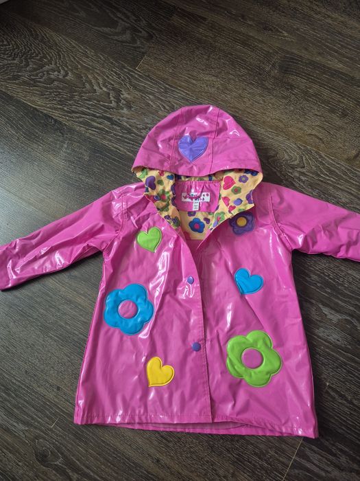 Плащ для дівчаток.