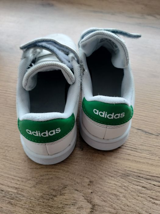 Buty sportowe adidas na rzepy