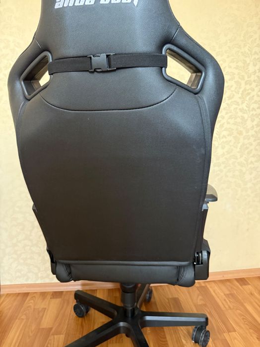 Крісло компʼютерне геймерське Anda Seat