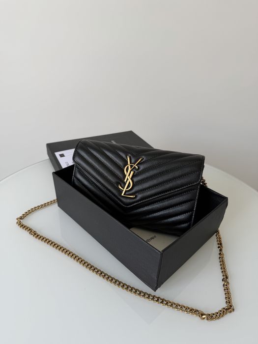 Сумка YSL Cassandre новинка