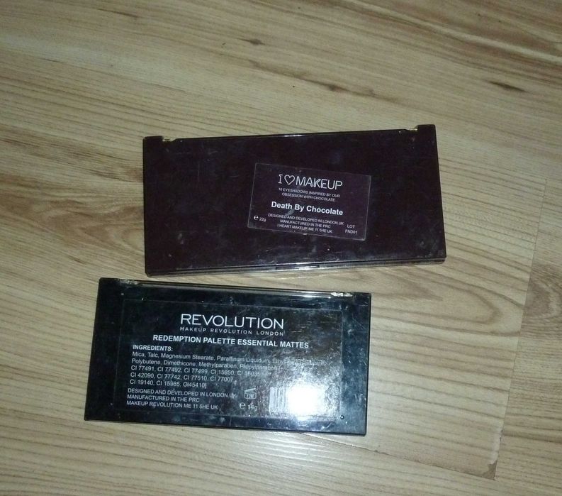 2 palety cieni makeup revolution