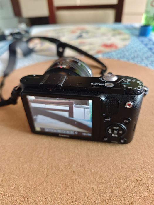 Samsung nx1000 bardzo ladny