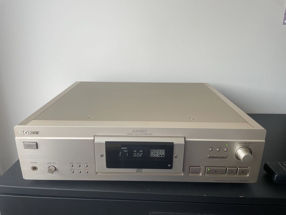Sony XA50ES     srebrny odtwarzacz cd