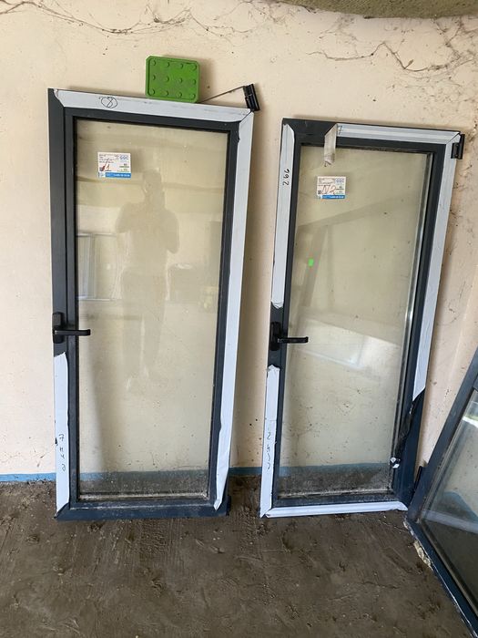 Продам Алюминиевые двухкамерные  окна