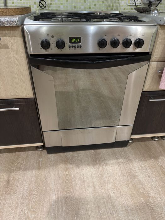 Газова плита Indesit