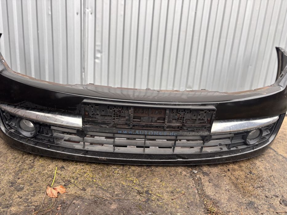 Renault Laguna Лагуна 3 передній бампер NV676 2007-2011