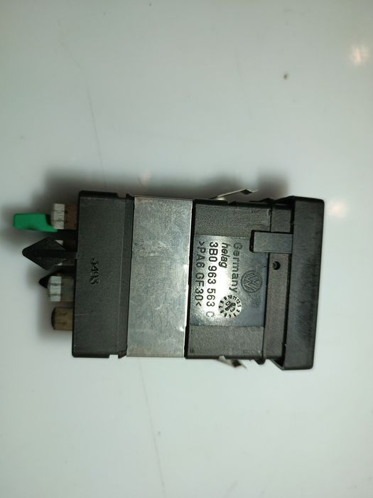 Regulador de aquecimento de banco - VOLKSWAGEN PASSAT Variant (3B6) | 00 - 05