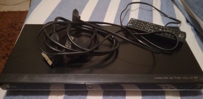 Vendo leitor DVD LG