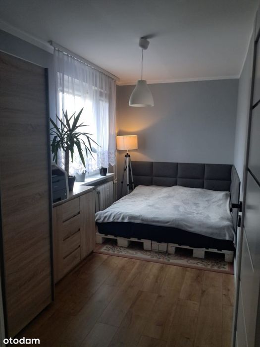 Sprzedam 4-pokojowe mieszkanie po generalnym remoncie - 73 m²