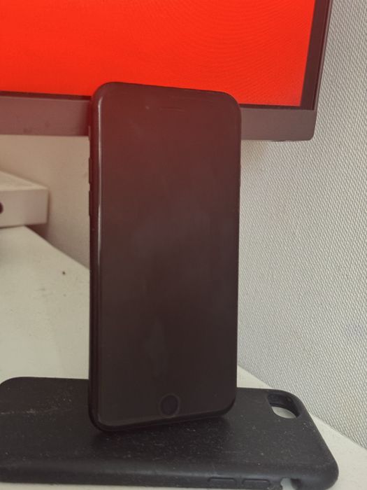 ПРодам Iphone 7