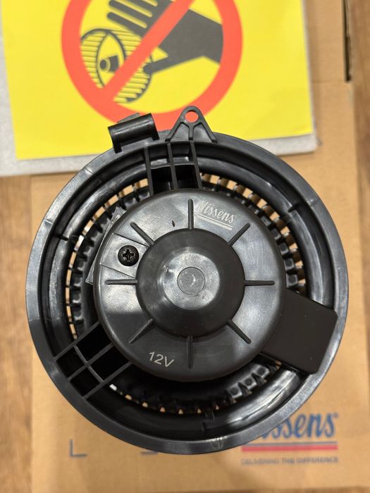 Новый Вентилятор отопителя салона вентилятор печки Nissan Juke Ниссан