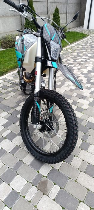 Мотоцикл Kovi Jnr 250 Pro. Новий